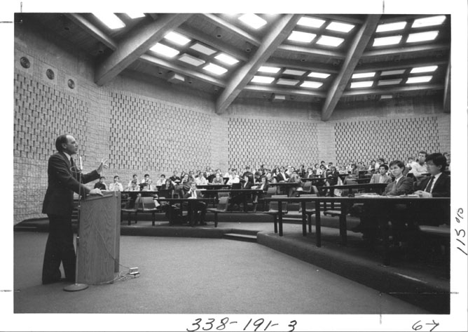 Leverone Hall, Interior: Owen L. Coon forum