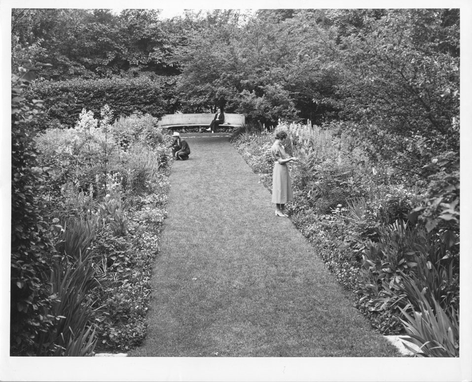 Shakespeare Garden: People in Garden, 1930s