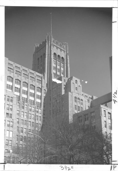 Mont. Ward, Exterior: Tower