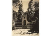 Shakespeare Garden: Fountain